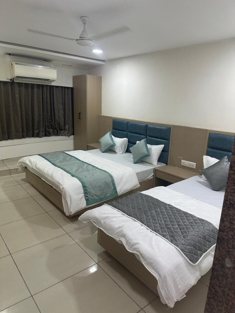Hotel Nest View アーメダバード エクステリア 写真